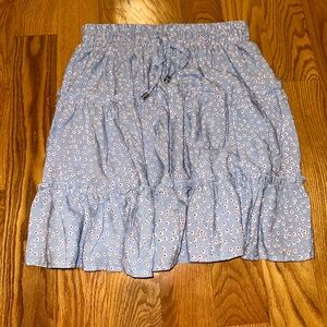 Princess Polly Mini Skirt - Women’s Size 4